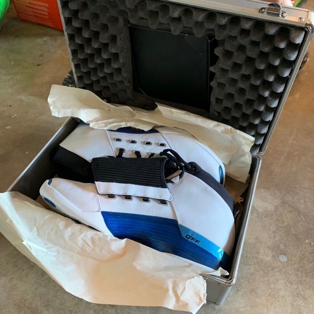 OG Jordan 17s size 11